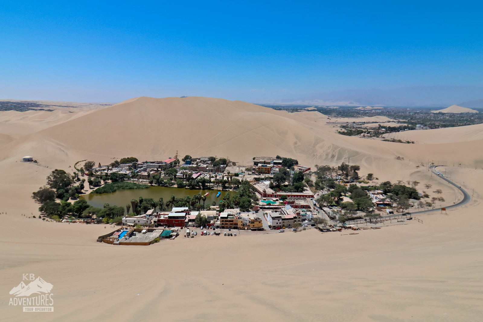 LIMA TO HUACACHINA & PARACAS FULL DAY TOUR
