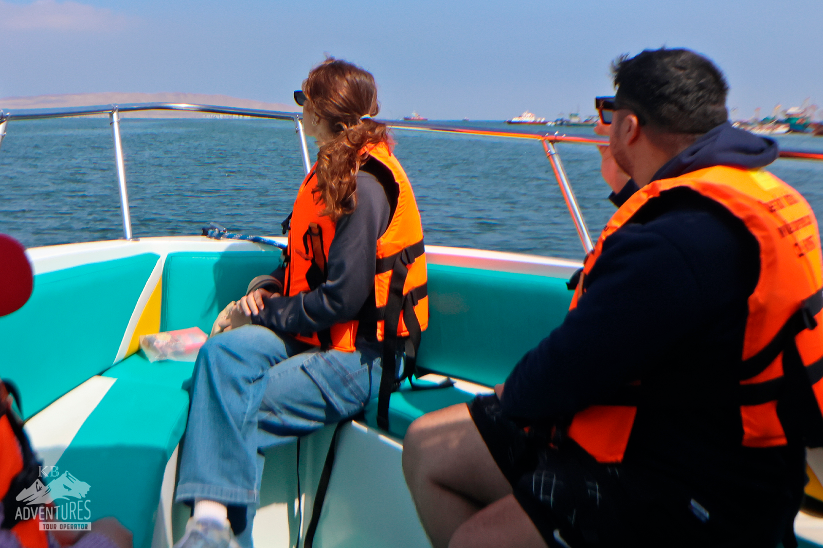 LIMA TO HUACACHINA & PARACAS FULL DAY TOUR
