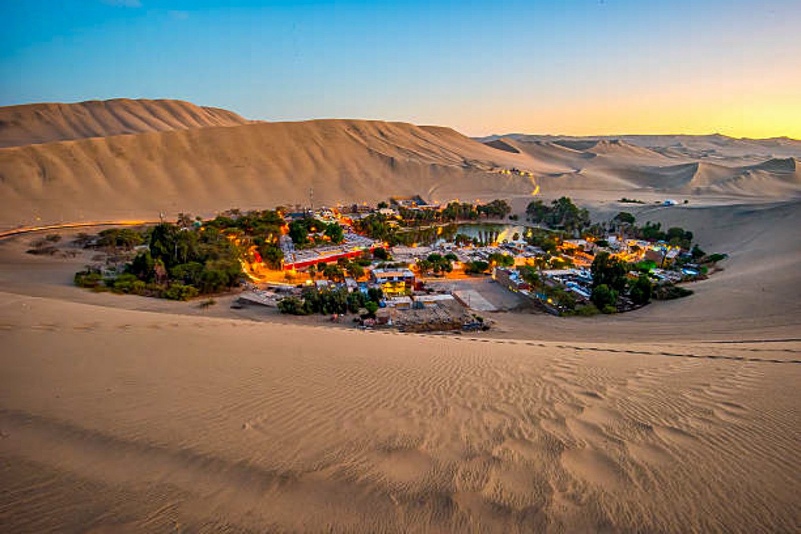 LIMA TO HUACACHINA & PARACAS FULL DAY TOUR