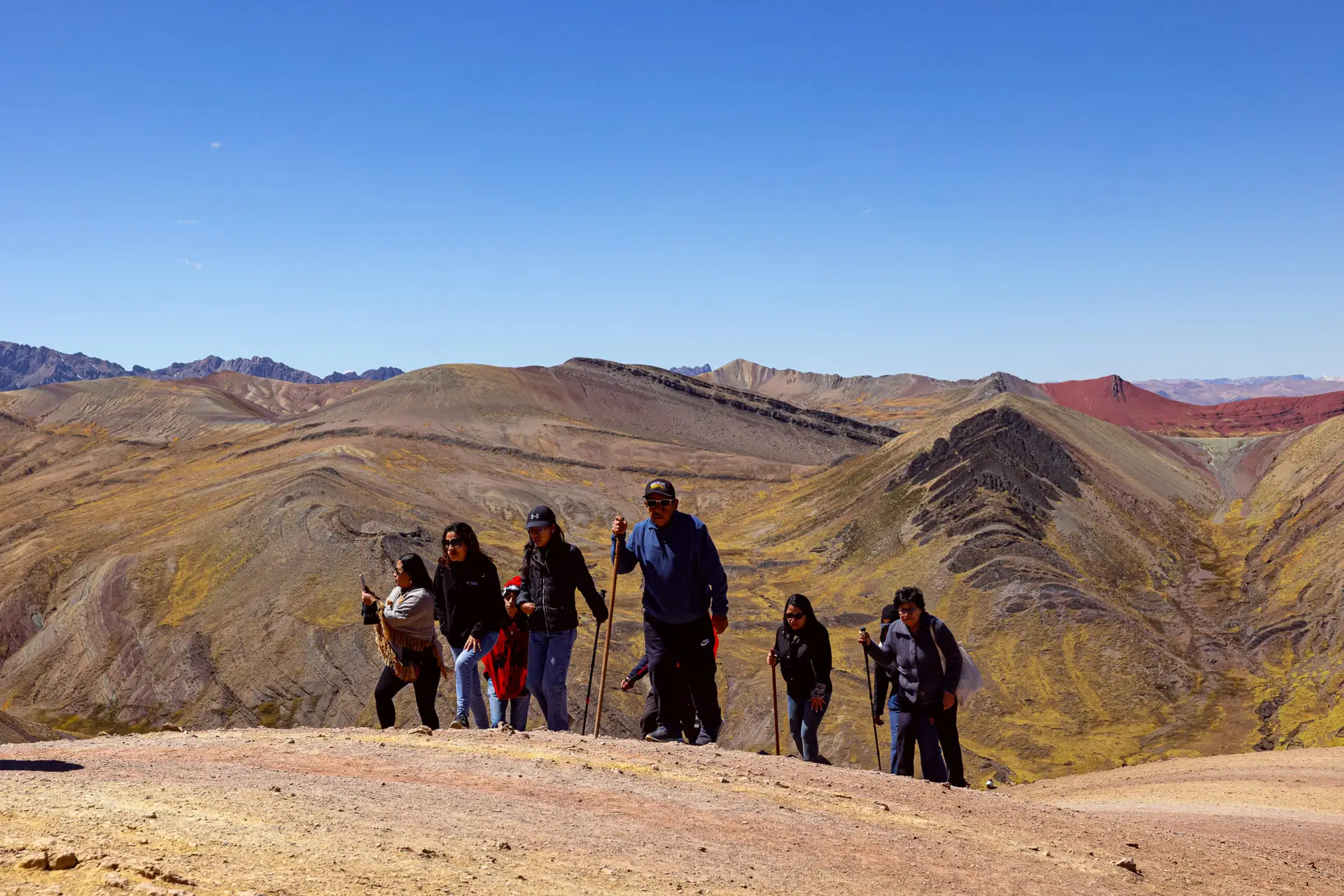 PALCOYO RAINBOW MOUNTAIN DAY HIKE