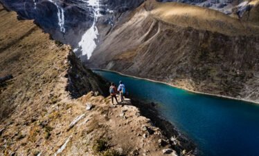 PRIVATE SALKANTAY & HUMANTAY LAKE 2D WITH LUXURY DOMES